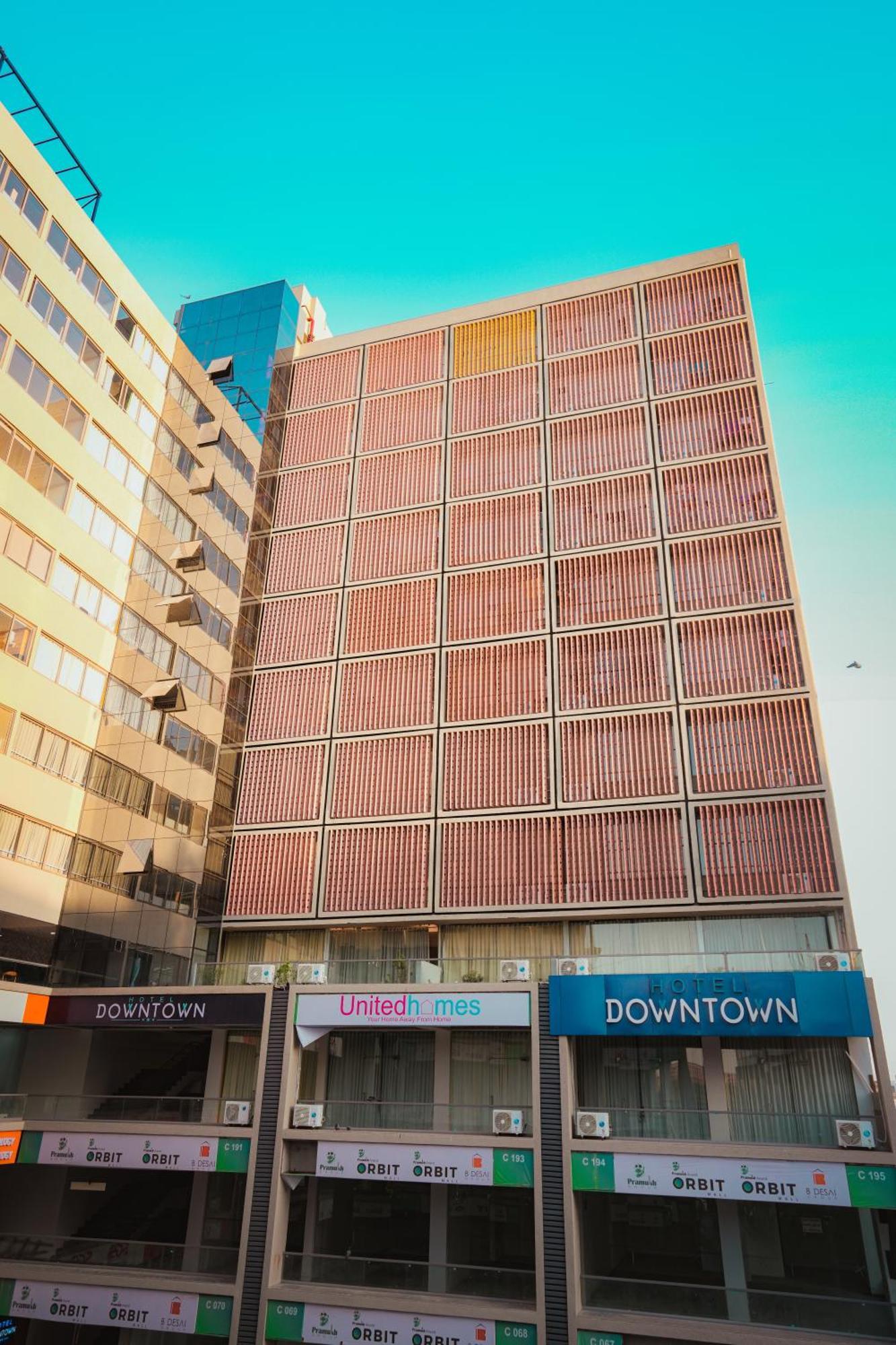 Hotel Downtown Gandhinagar Eksteriør bilde